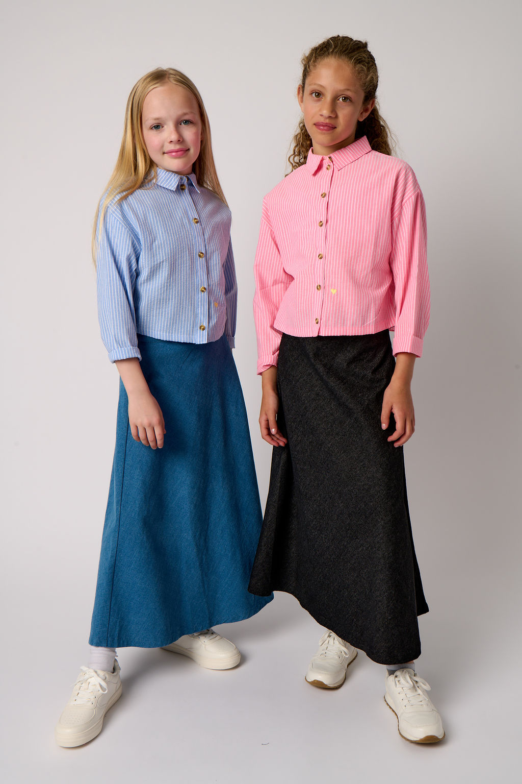 Embroidery Crop Length Shirt - Blue Stripe