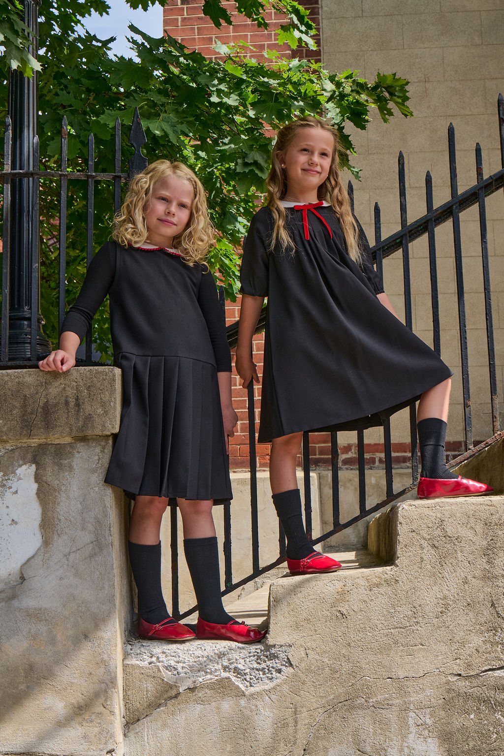 Collar Trim Bottom Pleats Jumper